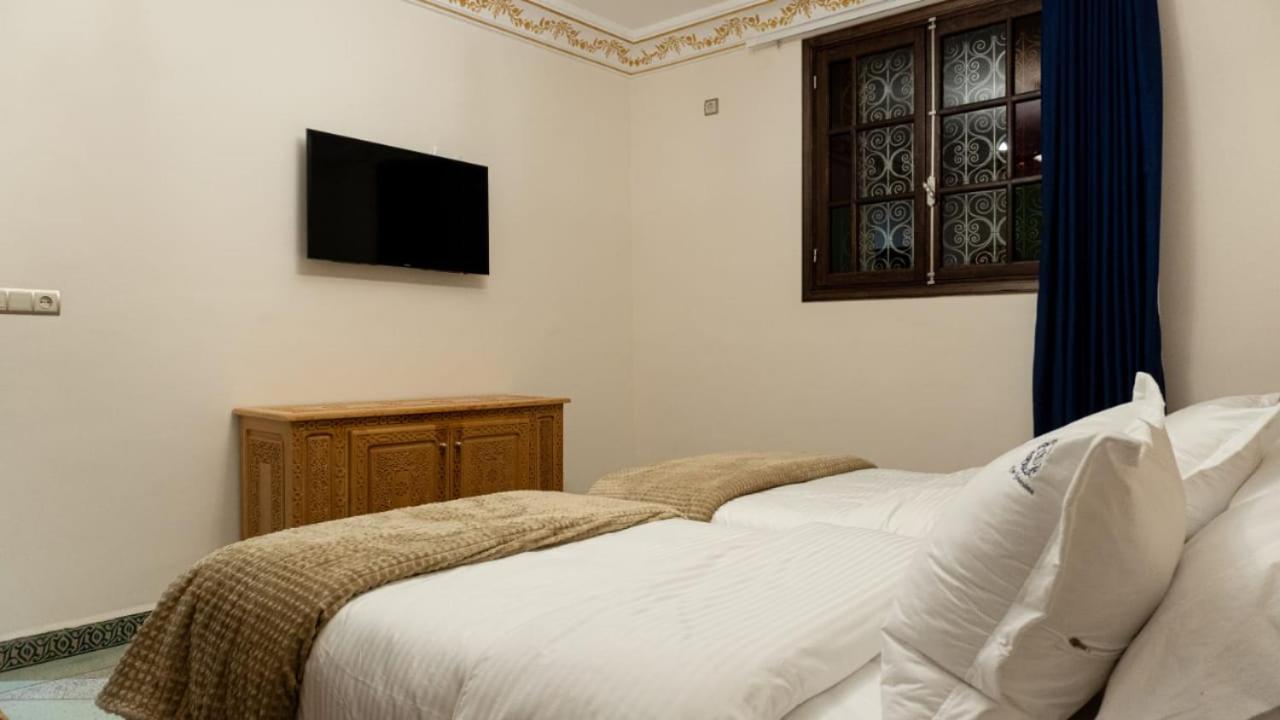Dar Bouzoubaa Apartment Fez Bagian luar foto